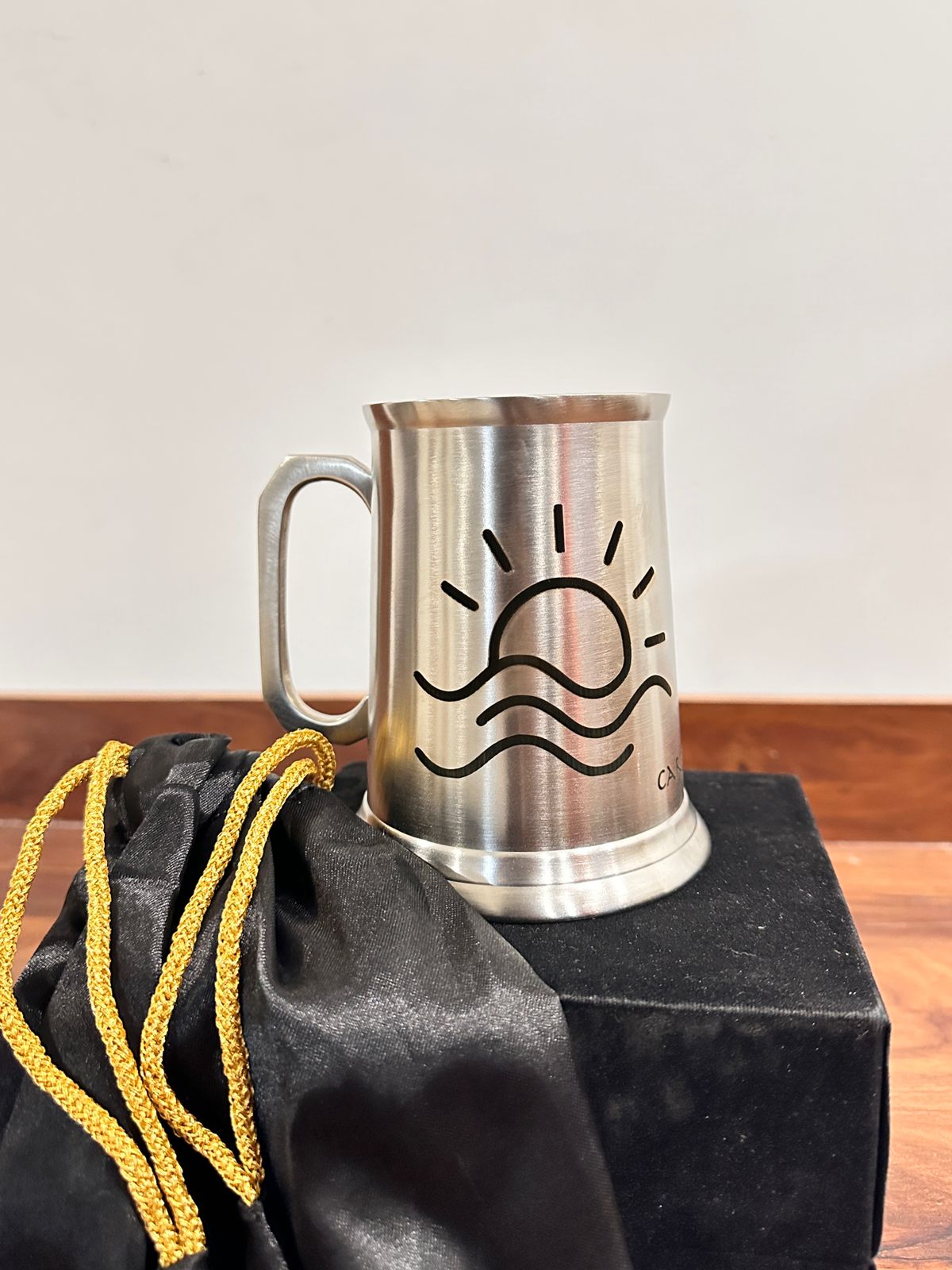 BEER TANKARDS -ETCHED (CUSTOMISABLE)