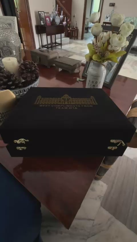 Customised Luxury Gift Boxes
